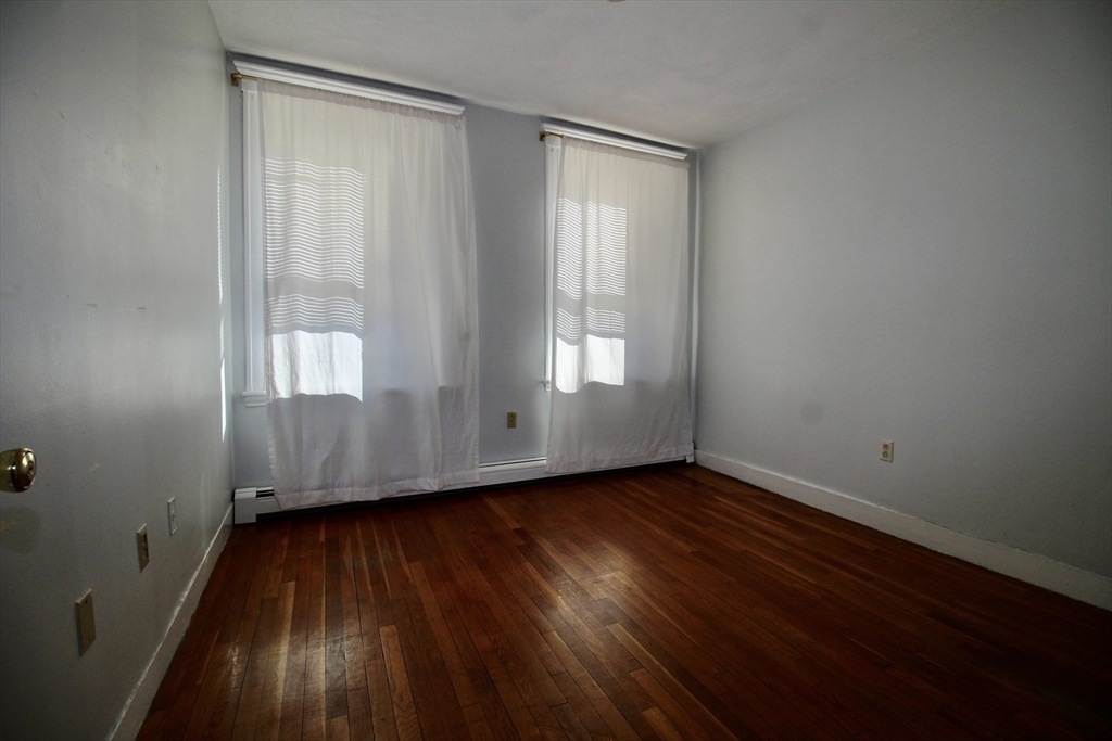 32 Ransom Road, Unit 4 Boston, MA 02135 - Photo 8 of 17