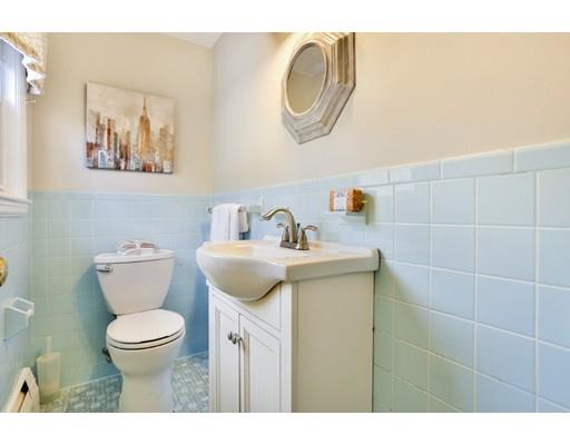 27 Marion Road Wakefield, MA 01880 - Photo 16 of 27 Gallery Image 16
