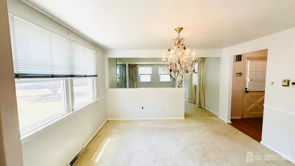$3,000 | 237 5th Avenue, Cherry Hill, NJ 08002