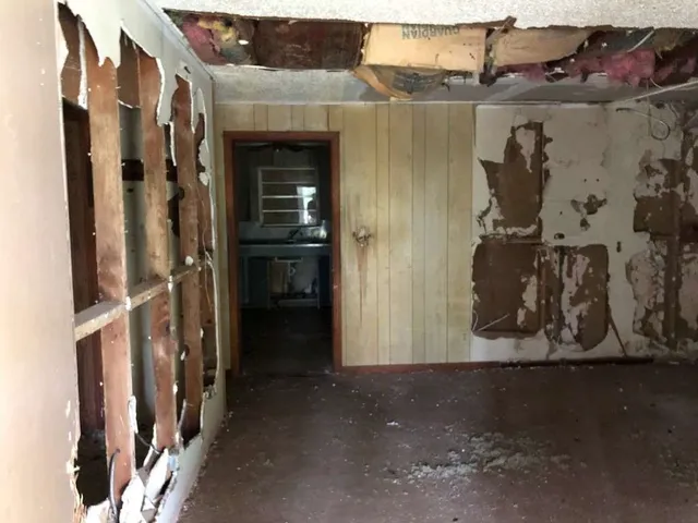 $57,699 | 111 North Mcmillan Avenue, Winters, TX 79567