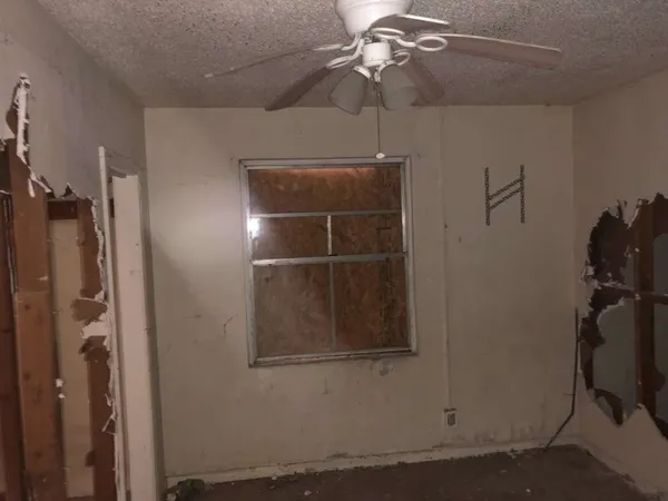 $57,699 | 111 North Mcmillan Avenue, Winters, TX 79567
