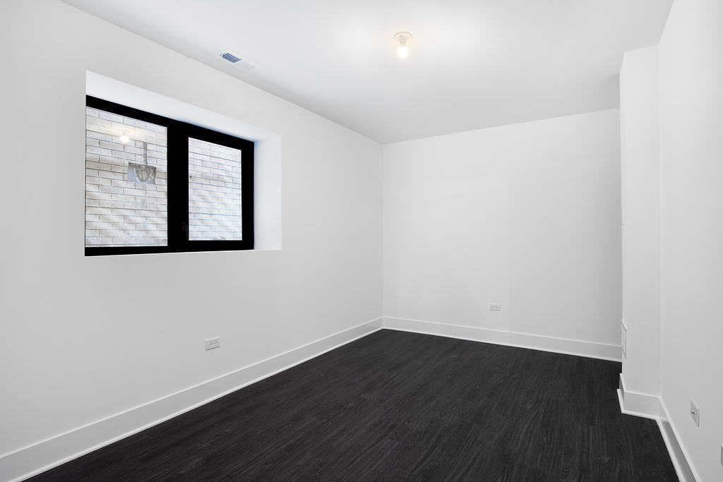 1833 South Throop Street, Unit G Chicago, IL 60608 - Photo 13 of 14