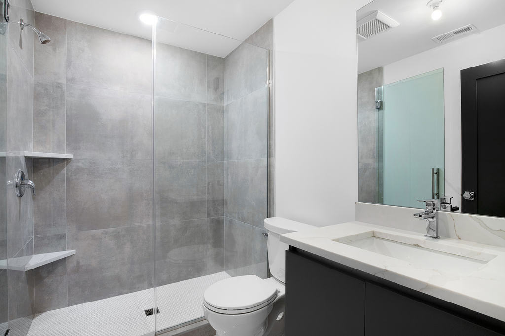 1833 South Throop Street, Unit G Chicago, IL 60608 - Photo 6 of 14