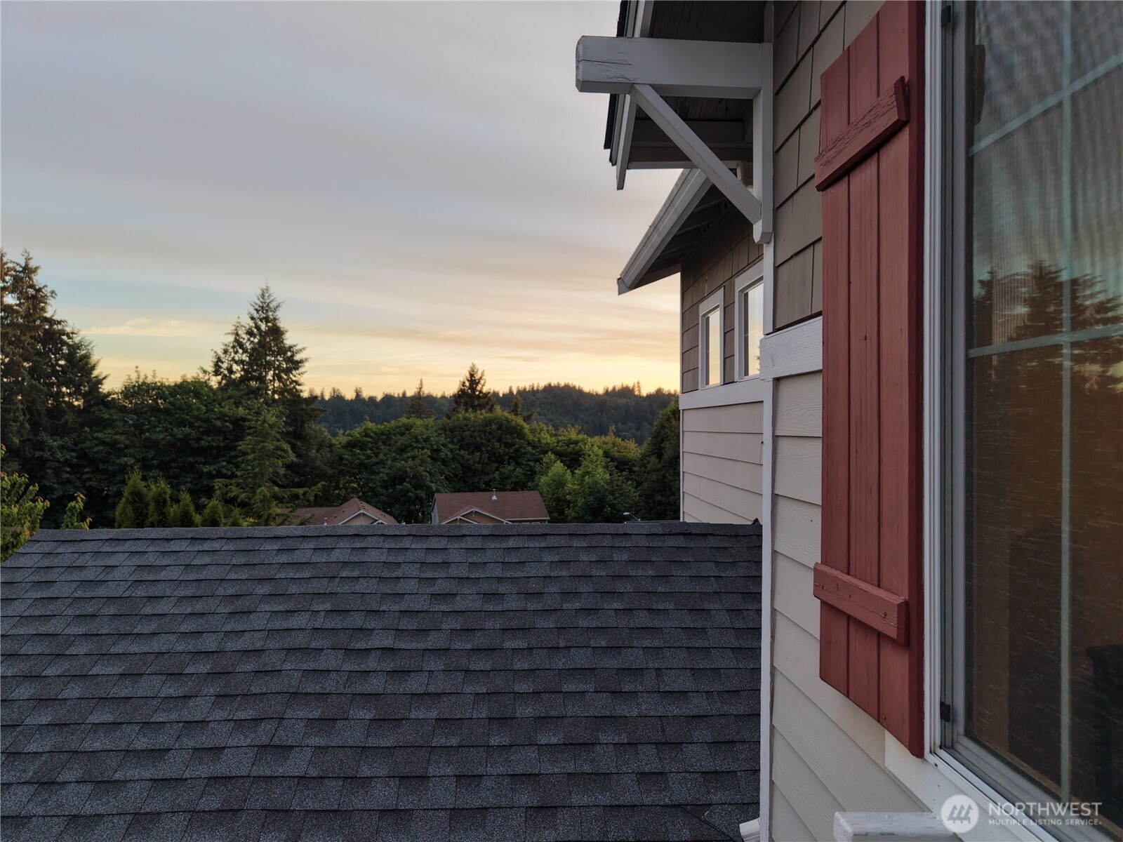 12218 Northeast 203rd Street Bothell, WA 98011 - Photo 2 of 40
