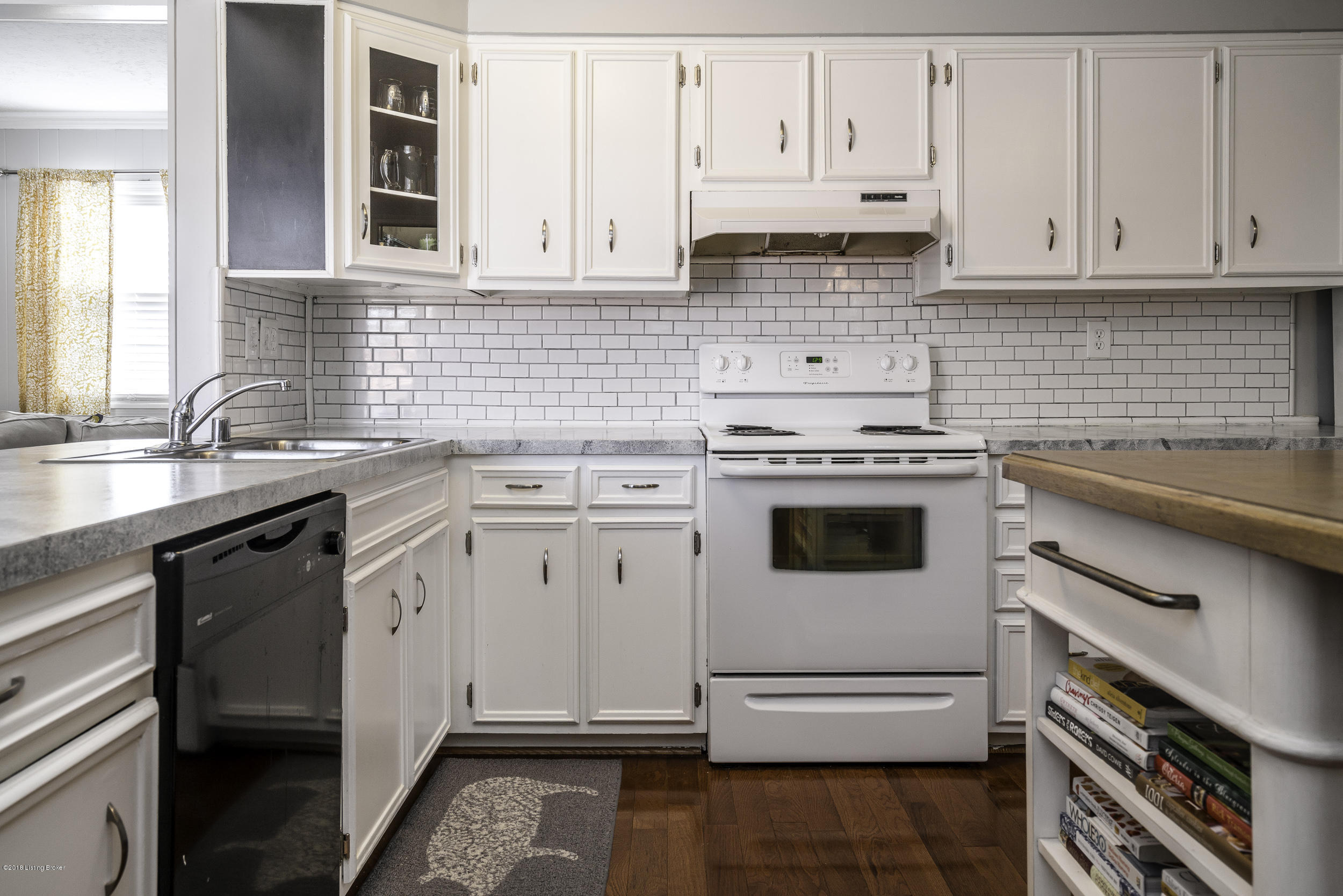 6808 Tottenham Road Louisville, KY 40207 - Photo 24 of 53 6808 Tottenham Road-24
