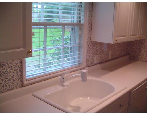 23 Shaw Road Wellesley, MA 02481 - Photo 3 of 11