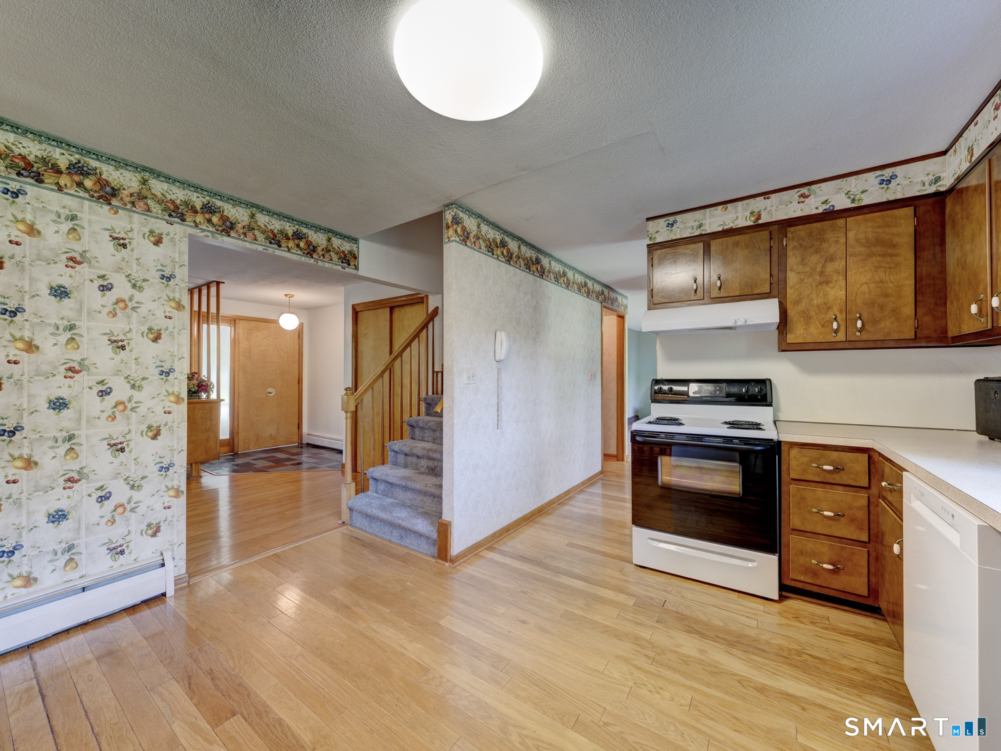 63 Chamberlain Street Torrington, CT 06790 - Photo 19 of 39