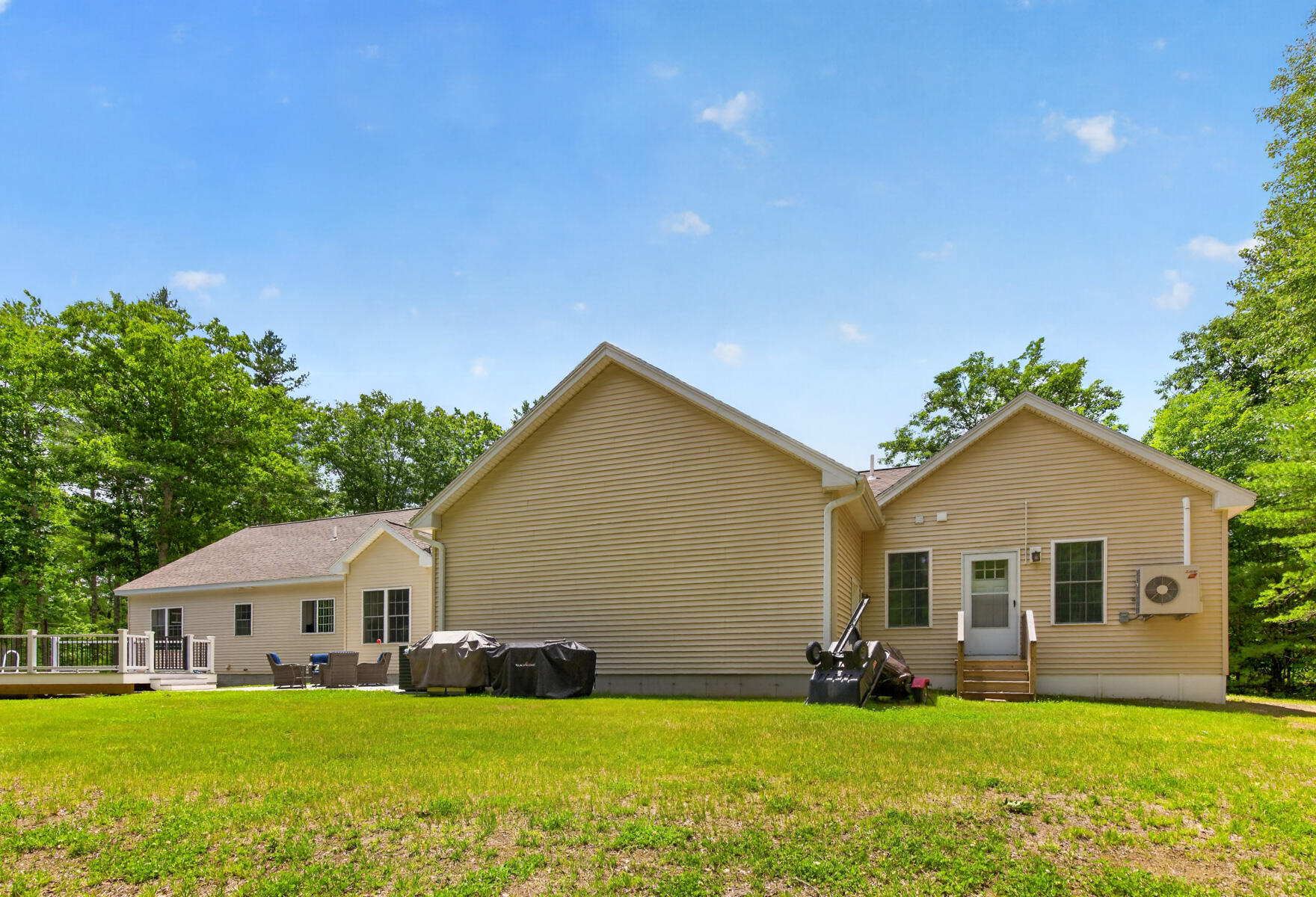 14 Haley Road Berwick, ME 03901 - Photo 5 of 45 LaBrie-Media-Photos-49