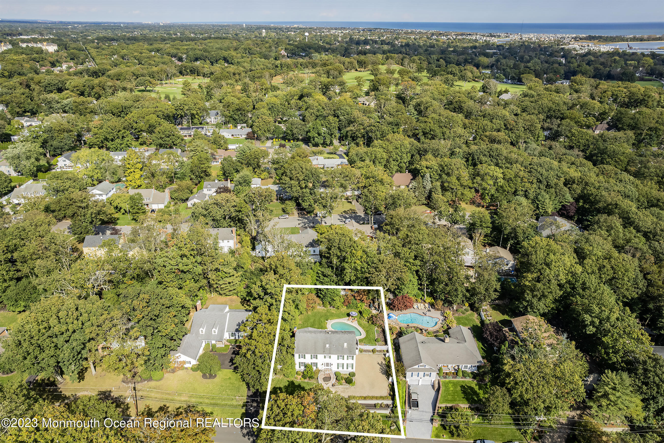 644 Valley Road Brielle, NJ 08730 - Photo 56 of 66 03-Front 2 with Outline