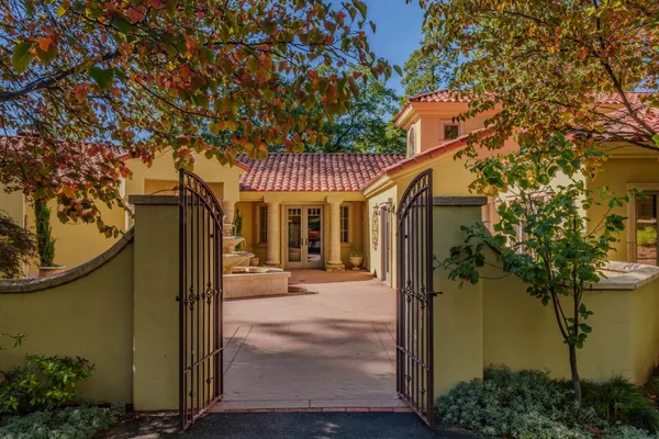 $2,500,000 | 4581 Highway 4, Murphys, CA 95247