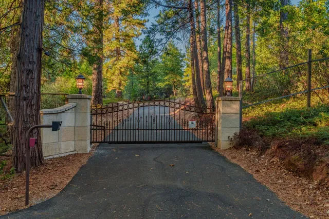 $2,500,000 | 4581 Highway 4, Murphys, CA 95247