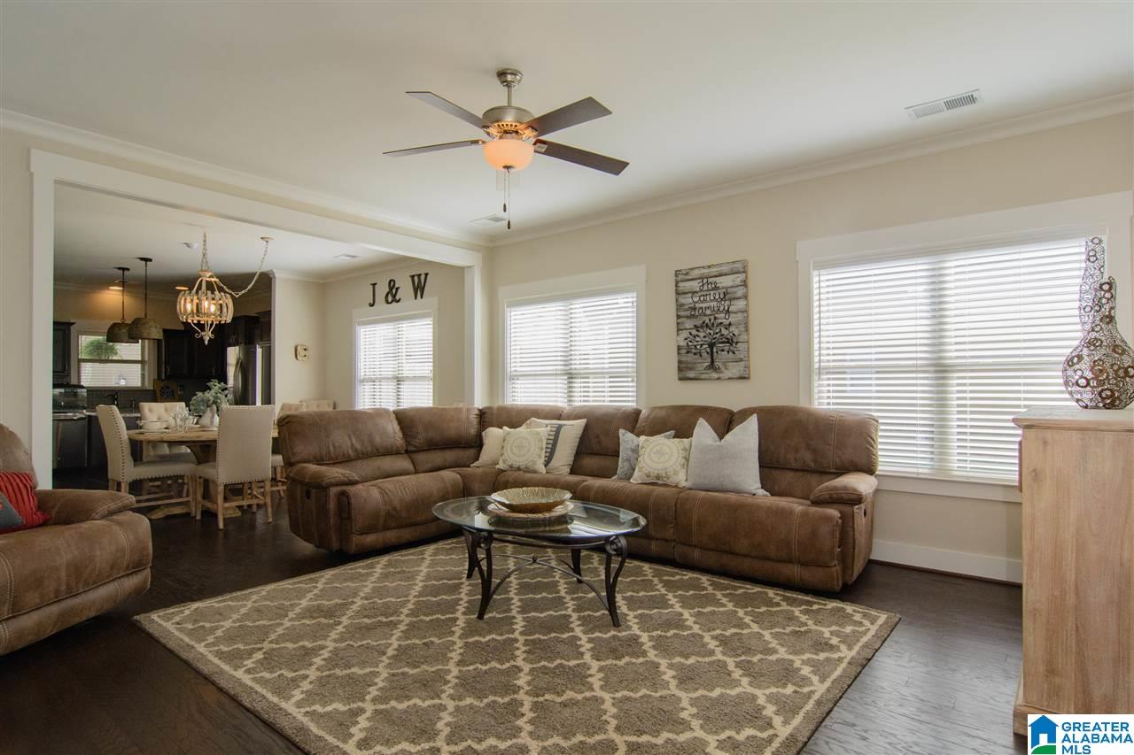 1053 Crawford Court Chelsea, AL 35043 - Photo 4 of 40