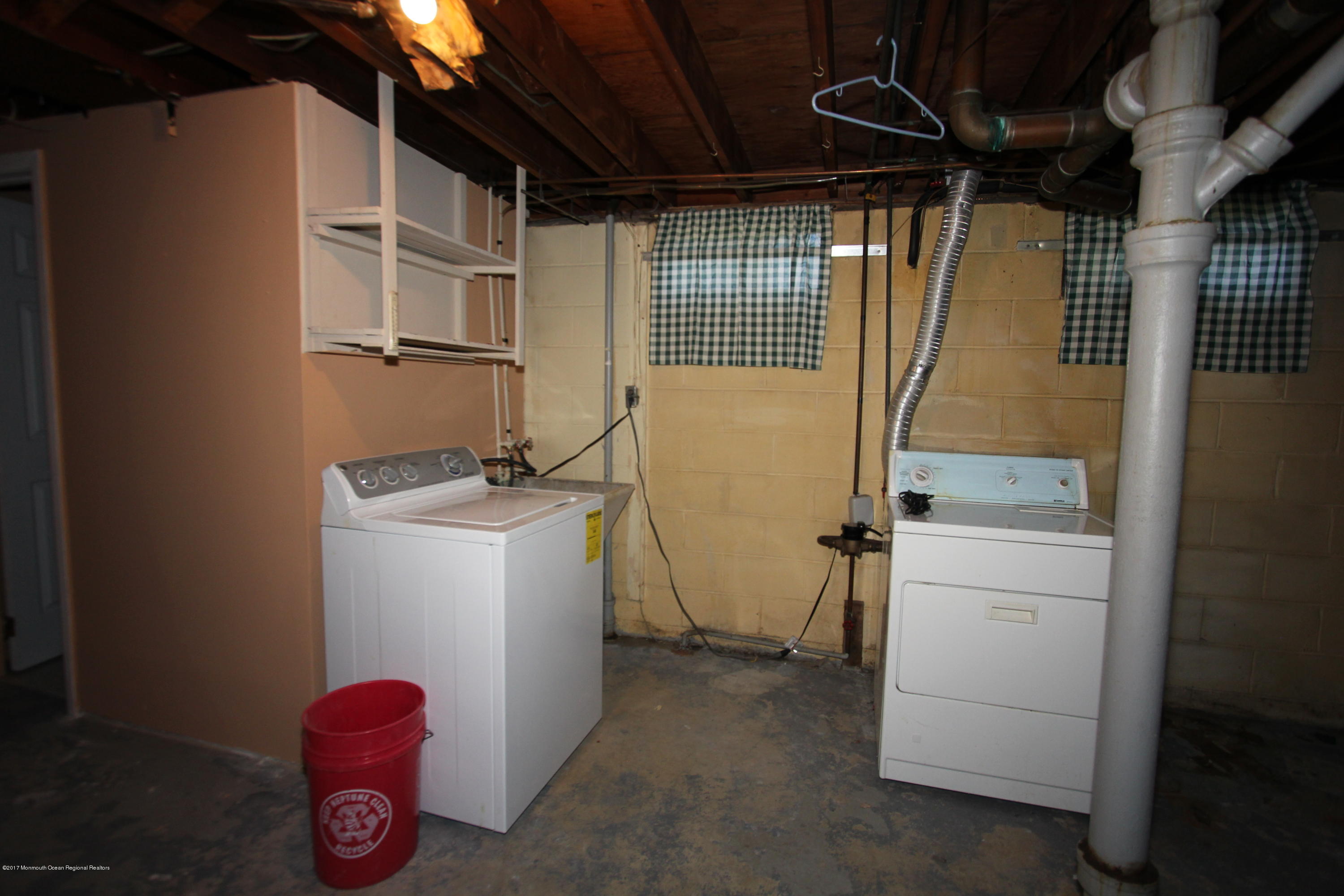 904 Fordham Road Neptune Township, NJ 07753 - Photo 18 of 24 a utility room with dryer and washer