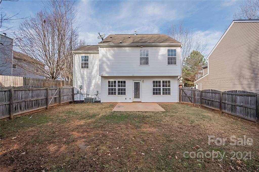 1623 Flagsworth Road Clover, SC 29710 - Photo 7 of 20 Gallery Image 7