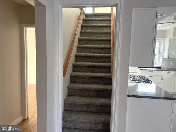 $3,250 | 11 Plainsboro Road, Cranbury, NJ 08512