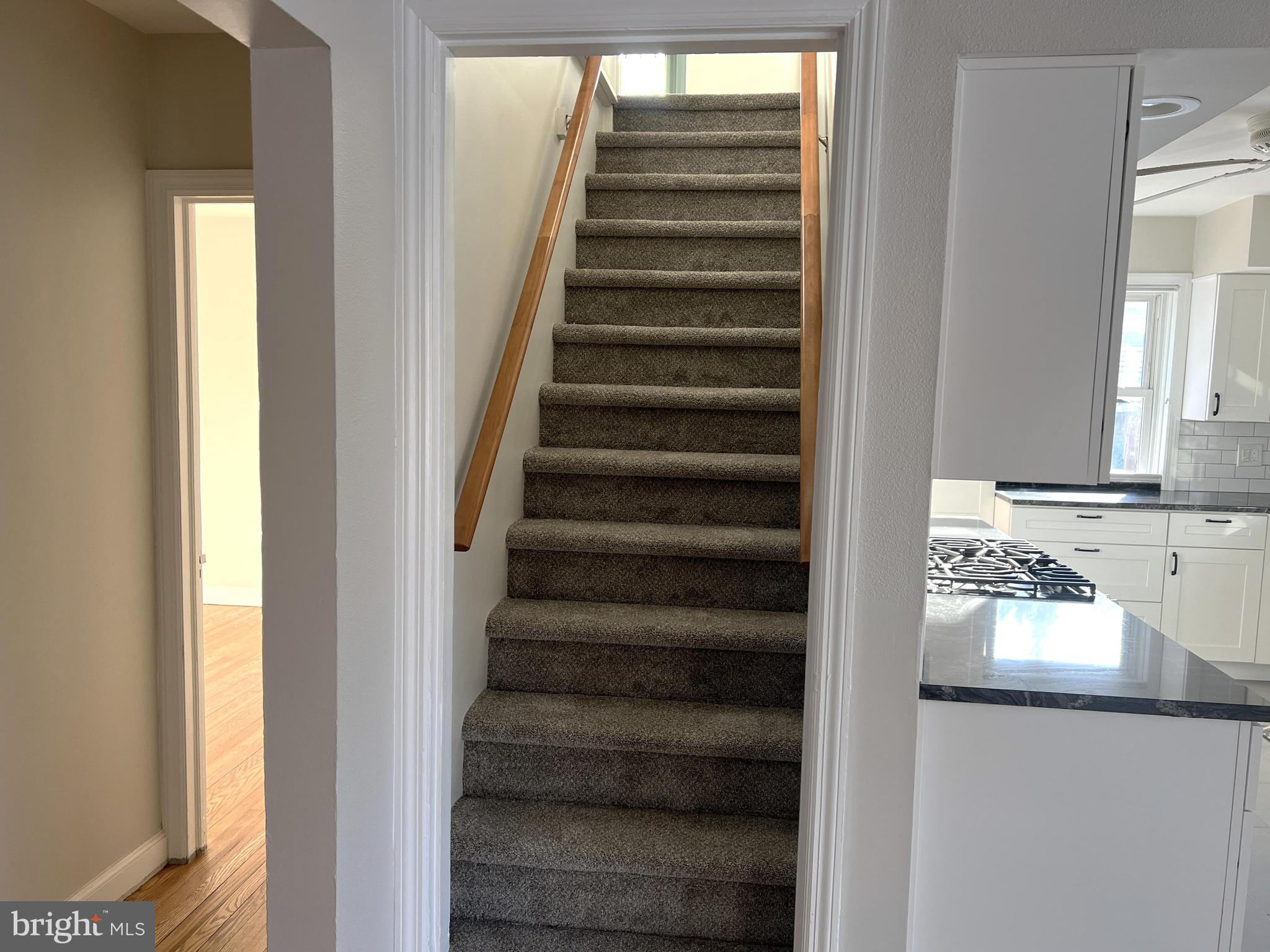 11 Plainsboro Road Cranbury, NJ 08512 - Photo 13 of 32