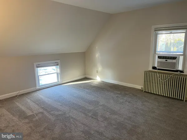 $3,250 | 11 Plainsboro Road, Cranbury, NJ 08512