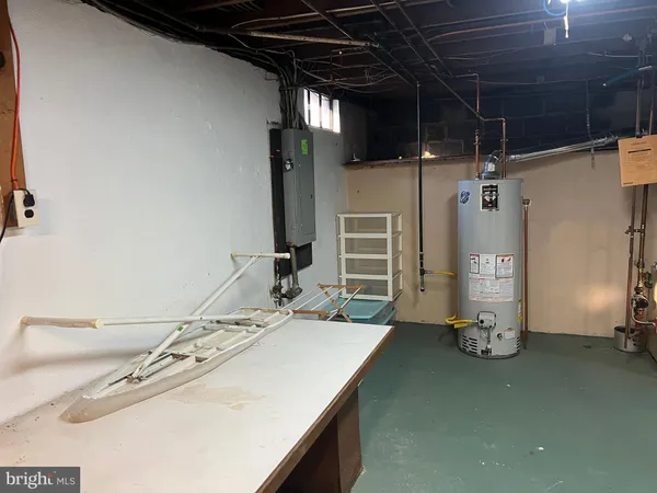 $3,250 | 11 Plainsboro Road, Cranbury, NJ 08512