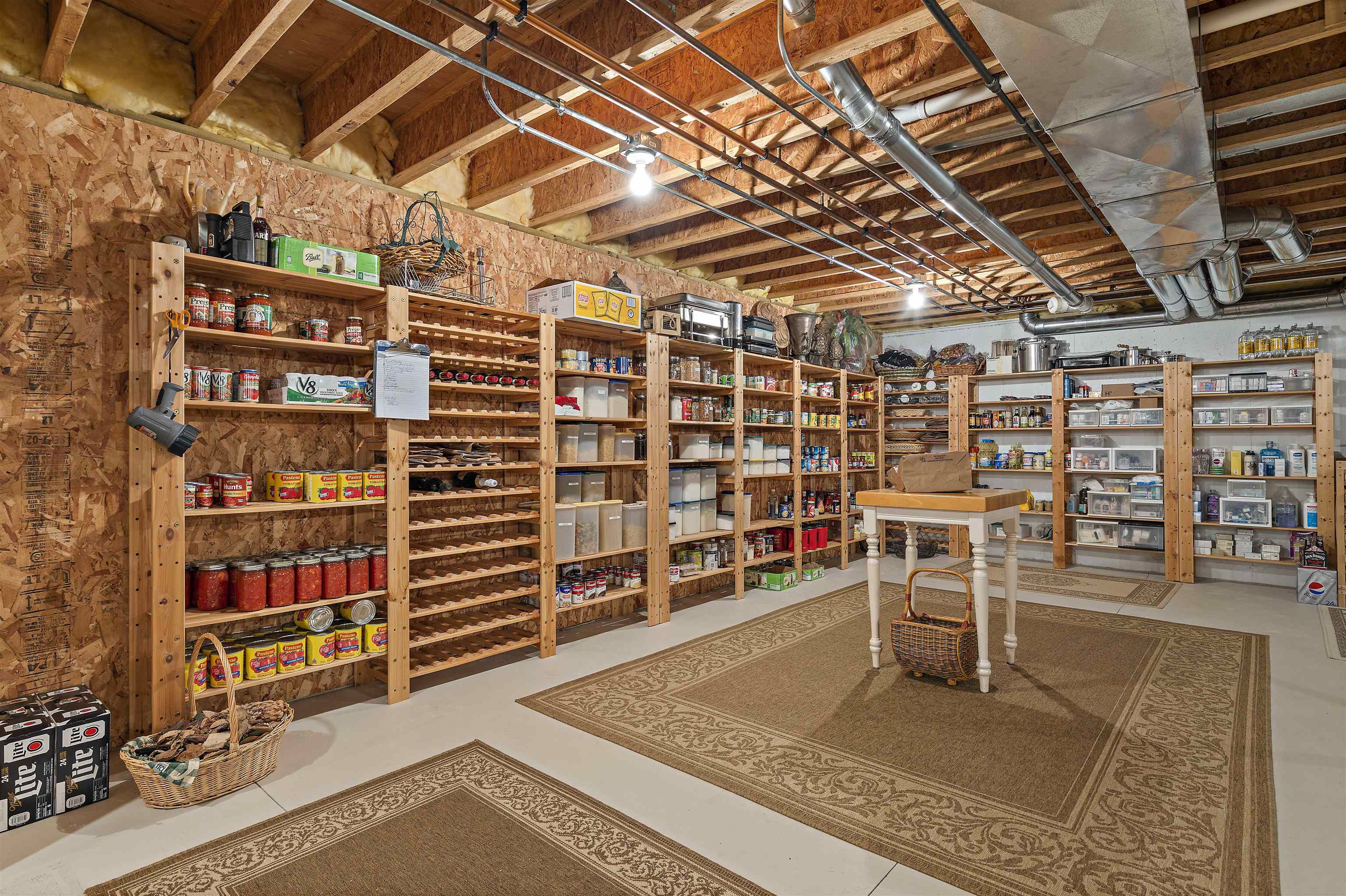 17278 Laube Road Davis, IL 61019 - Photo 33 of 97 a reading room with lots of wooden furniture and a book shelf