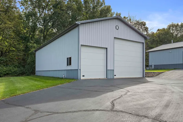 $995,000 | 17278 Laube Road, Davis, IL 61019