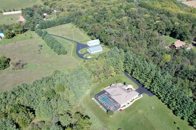 $995,000 | 17278 Laube Road, Davis, IL 61019