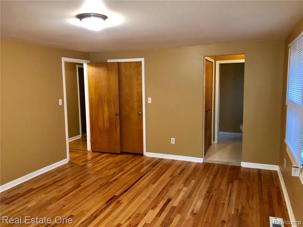 35687 Johnstown Road Farmington Hills, MI 48335 - Photo 9 of 22