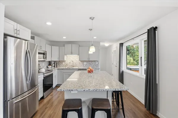$640,000 | 1007 East Farwell Road, Spokane, WA 99208