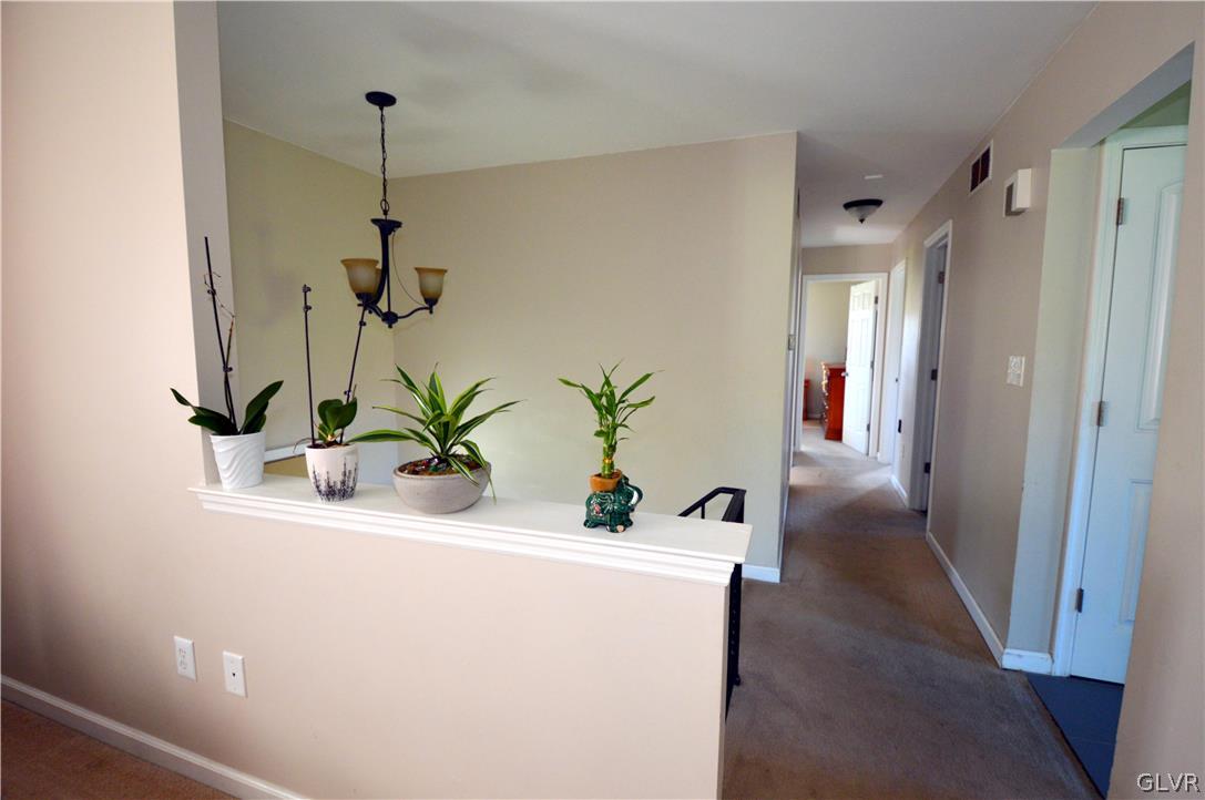 8757 South Loop Road Slatington, PA 18080 - Photo 16 of 50 Gallery Image 16