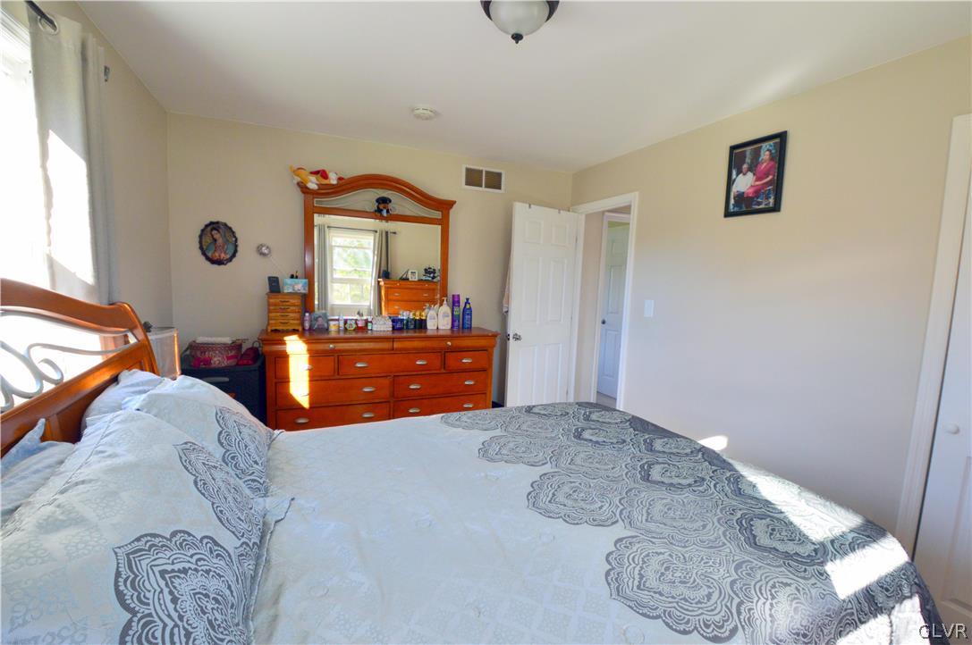 8757 South Loop Road Slatington, PA 18080 - Photo 25 of 50 Gallery Image 25