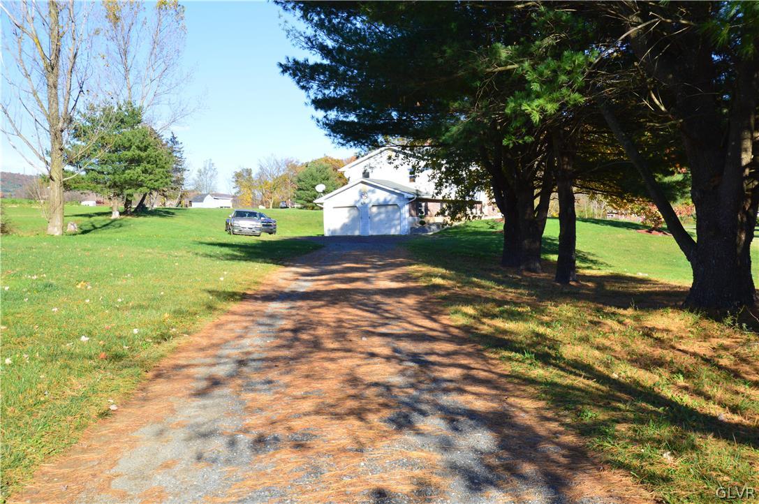 8757 South Loop Road Slatington, PA 18080 - Photo 46 of 50 Driveway