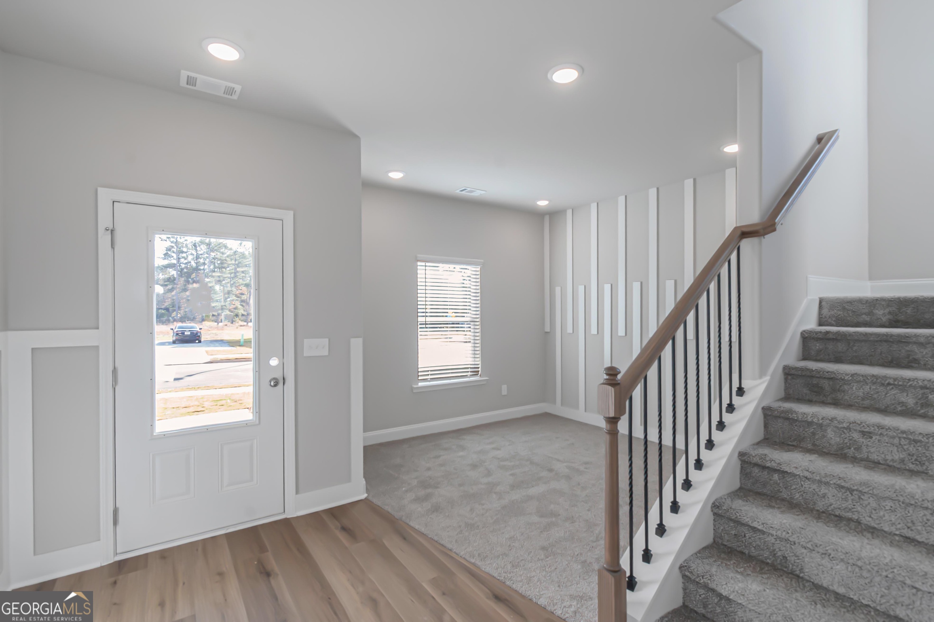 419 Windy Lane Jonesboro, GA 30238 - Photo 3 of 16