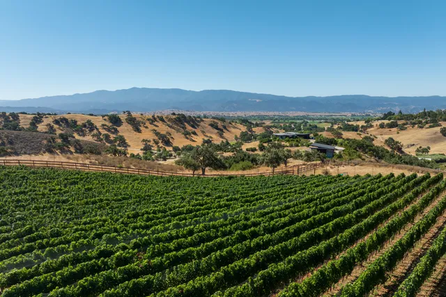 $7,500,000 | 3001 Long Valley Road, Santa Ynez, CA 93460