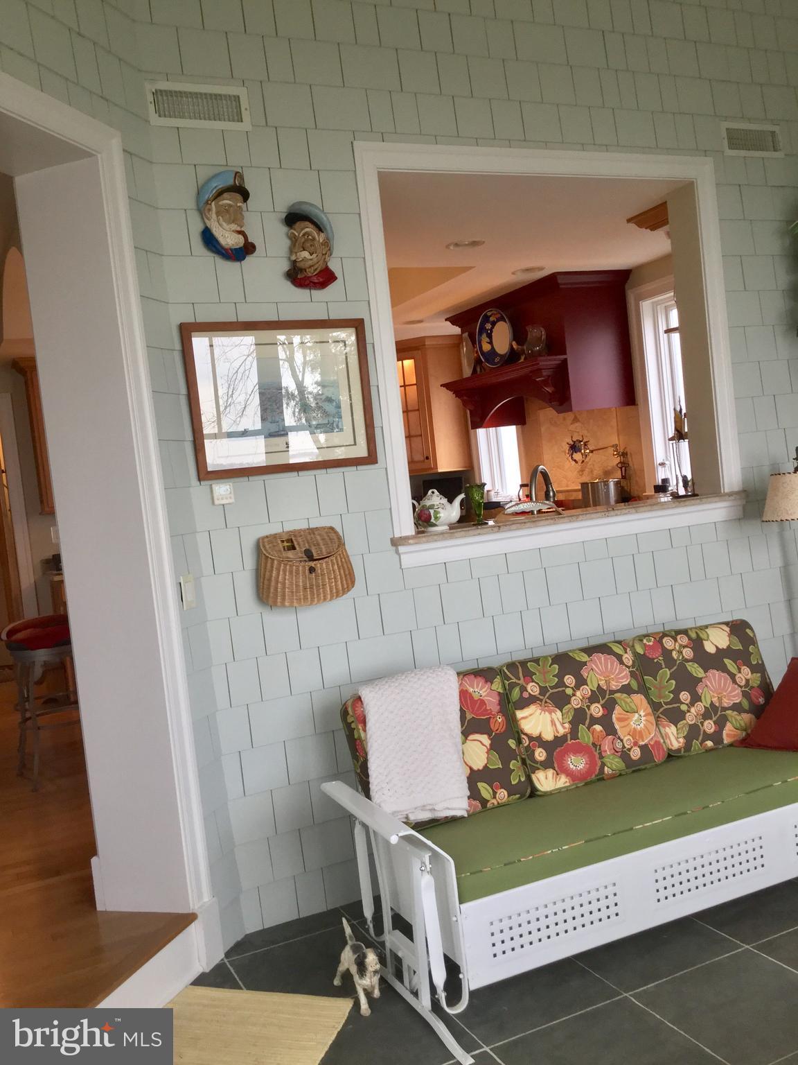322 Queen Anne Road Stevensville, MD 21666 - Photo 18 of 25 Interior (General)