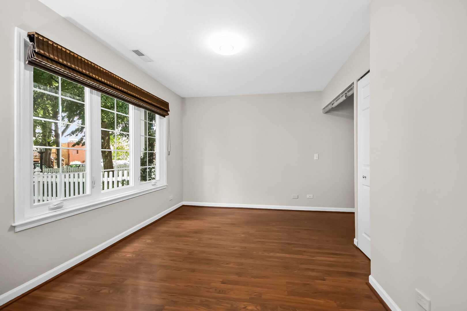 1815 Crain Street Evanston, IL 60202 - Photo 20 of 25