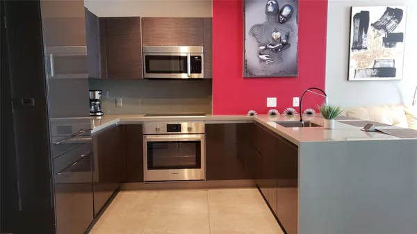 $4,700 | 1080 Brickell Avenue, Unit 2105, Miami, FL 33131