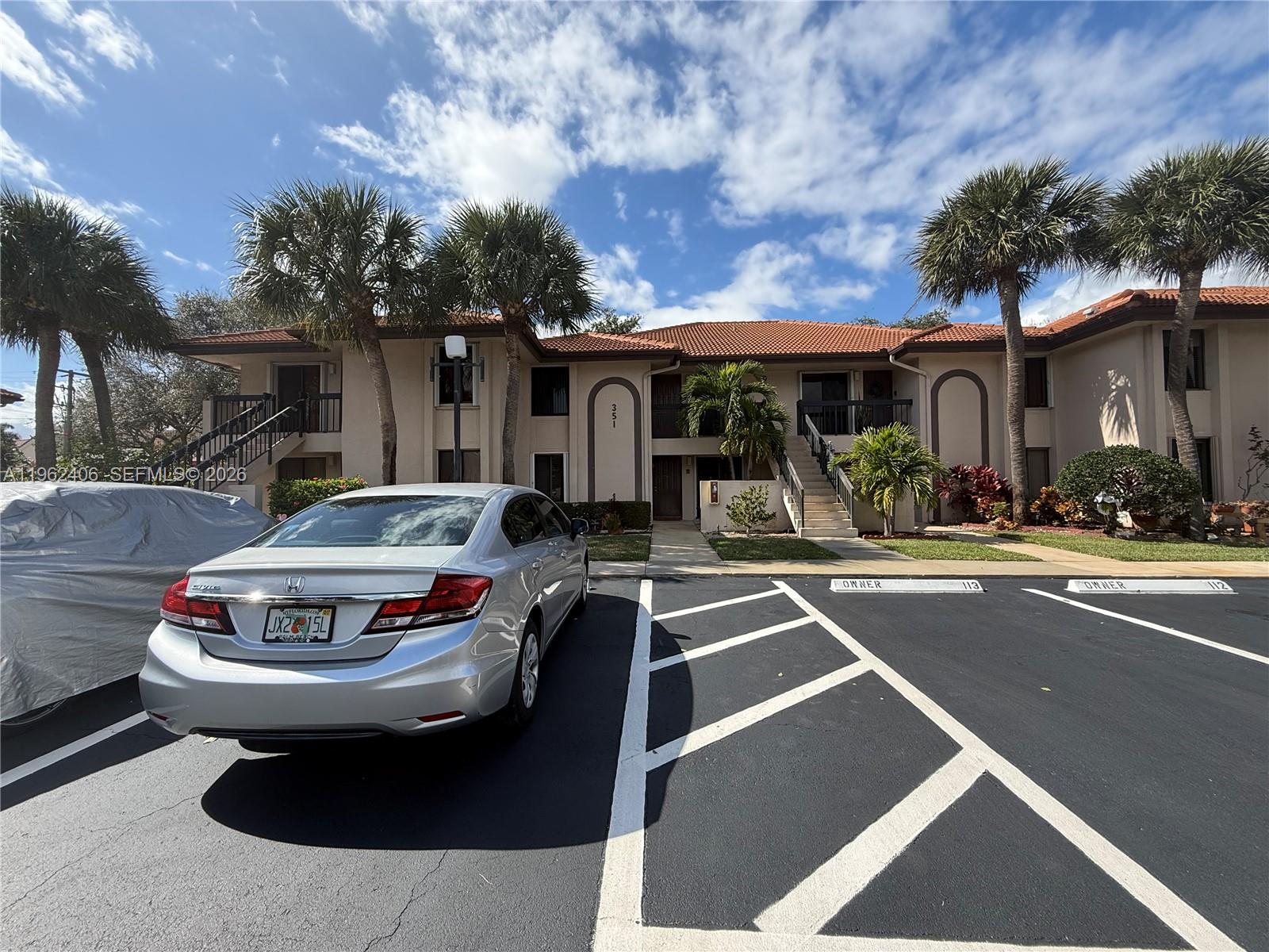 351 Club Circle, Unit 102 Boca Raton, FL 33487 - Photo 6 of 34