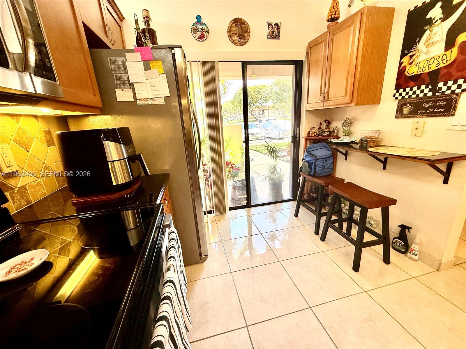 351 Club Circle, Unit 102 Boca Raton, FL 33487 - Photo 9 of 34