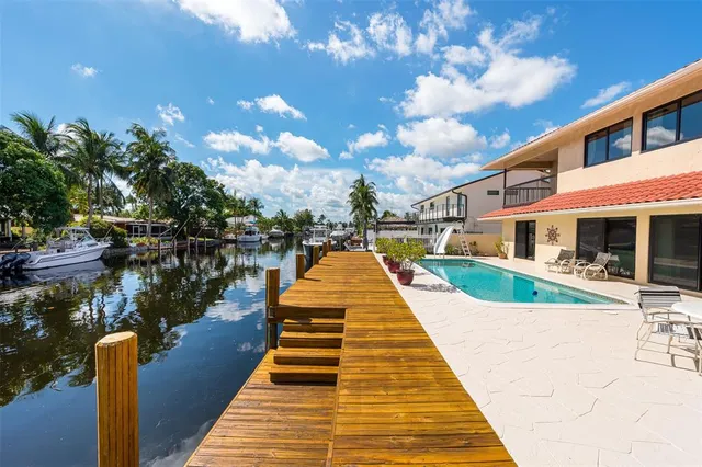 $2,495,000 | 370 Southeast 13th Avenue, Pompano Beach, FL 33060