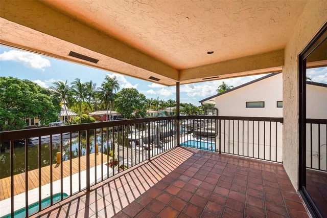 $2,495,000 | 370 Southeast 13th Avenue, Pompano Beach, FL 33060