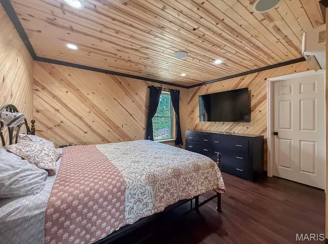 $335,000 | 6443 Eades Drive, Unit 6439, French Village, MO 63036