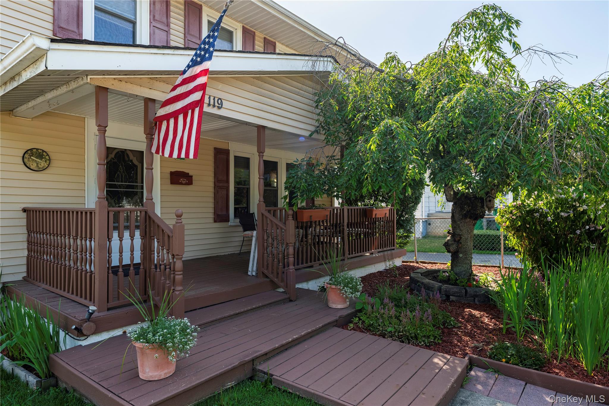 119 Rombout Avenue Beacon, NY 12508 - Photo 4 of 28 Front Porch