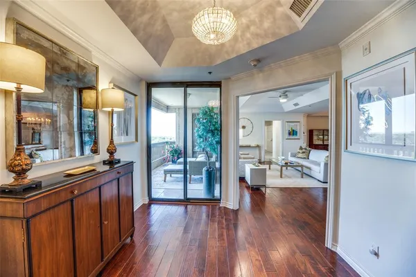 $1,385,000 | 5909 Luther Lane, Unit 1405, Dallas, TX 75225