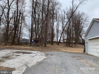 8124 Brink Road Gaithersburg, MD 20882 - Photo 2 of 23