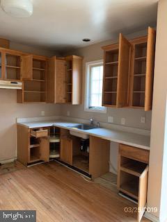 8124 Brink Road Gaithersburg, MD 20882 - Photo 8 of 23