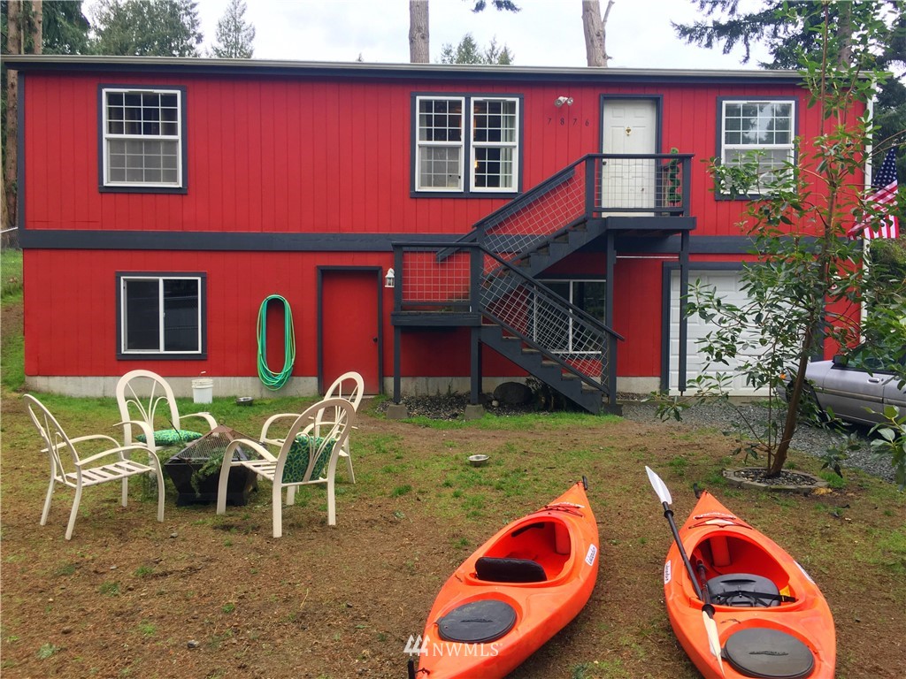 7876 Decatur Avenue Clinton, WA 98236 - Photo 2 of 17 Gallery Image 2