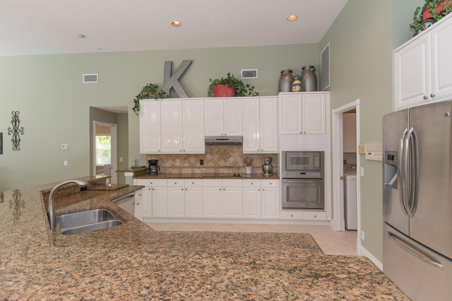 20208 Ocean Key Drive Boca Raton, FL 33498 - Photo 12 of 46 20208 Ocean Key Dr Boca Raton-large-024-
