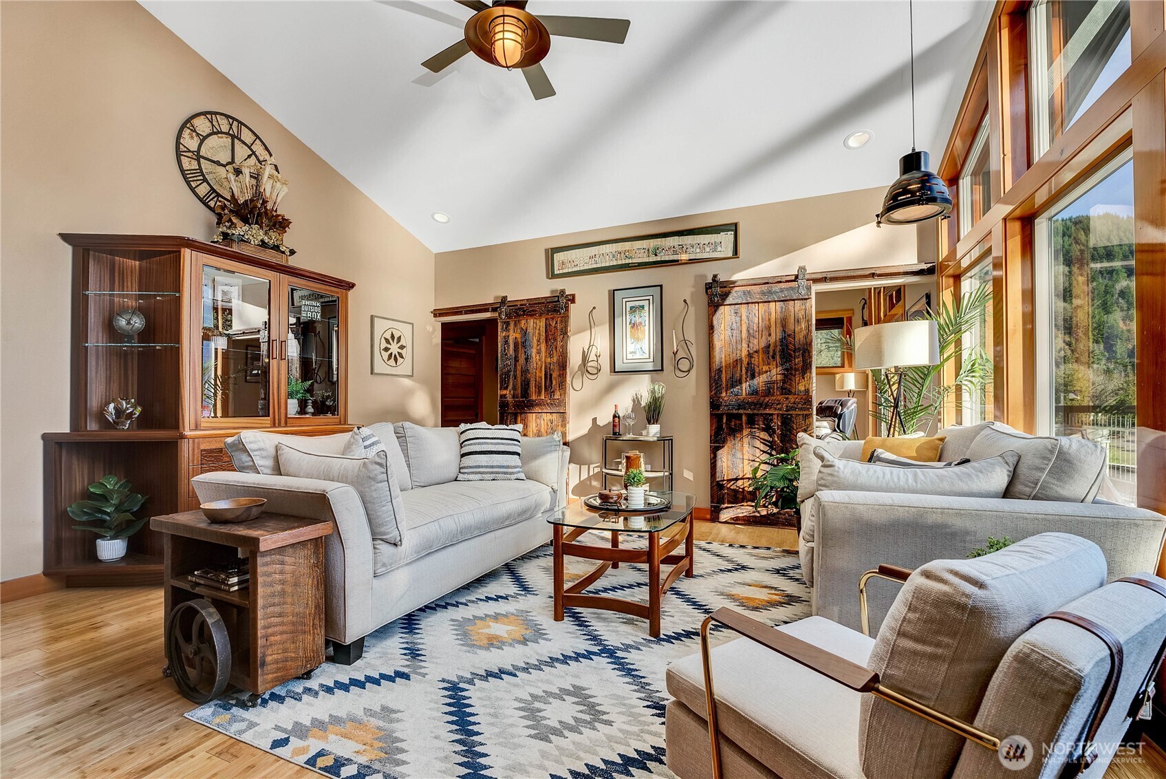 76 Thompson Point Road Port Angeles, WA 98363 - Photo 12 of 40 Gallery Image 12