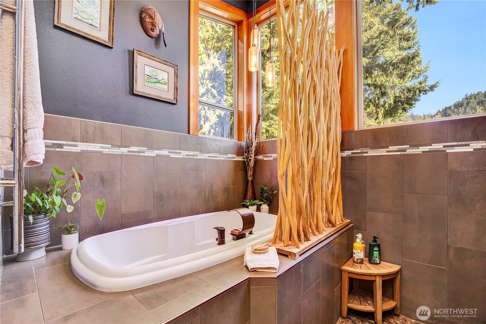 76 Thompson Point Road Port Angeles, WA 98363 - Photo 15 of 40 Gallery Image 15