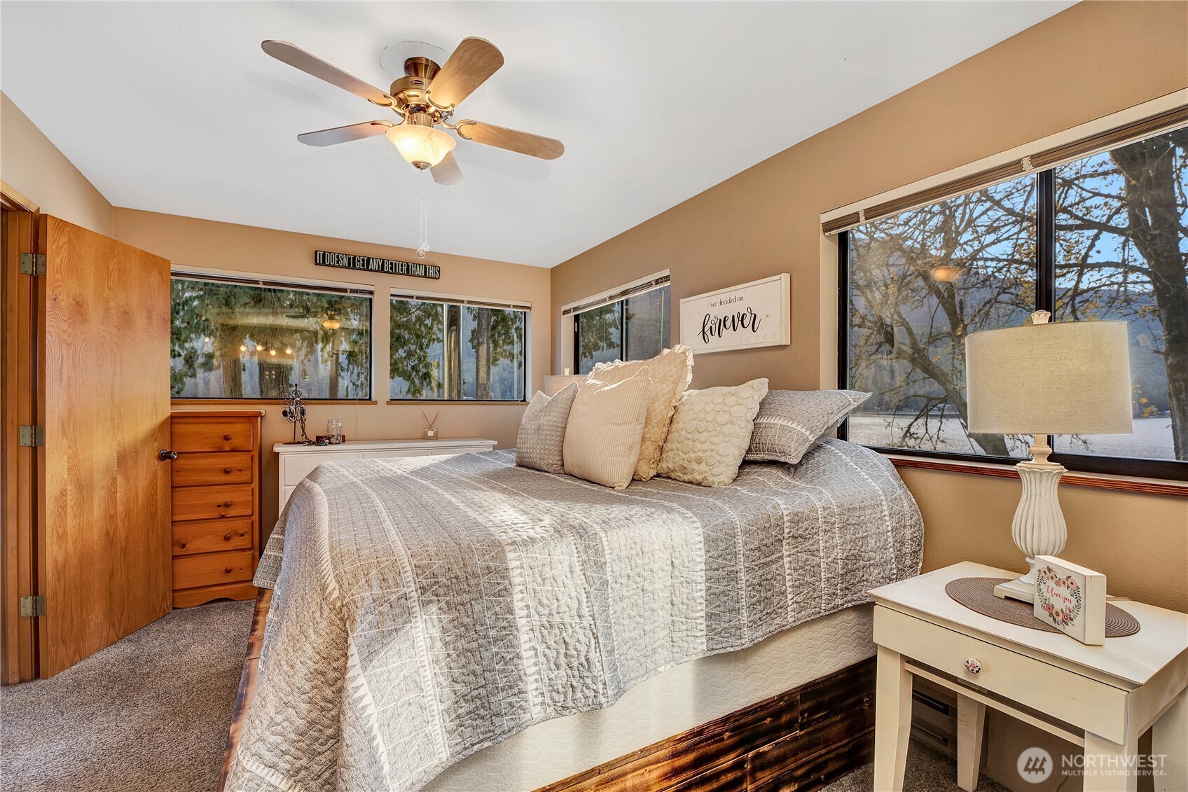 76 Thompson Point Road Port Angeles, WA 98363 - Photo 37 of 40 Gallery Image 37
