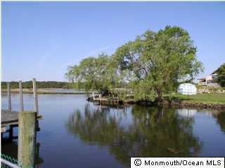 1509 Little Hill Road Point Pleasant, NJ 08742 - Photo 1 of 3 Primary Photo